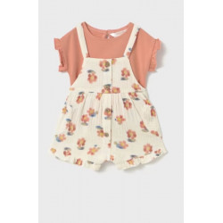 Conjunto camiseta y peto...