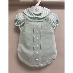 Conjunto blusa cuadritos y...