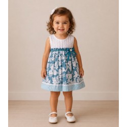 Vestido blanco y estampado...