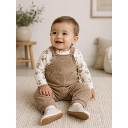 Conjunto camiseta perritos...