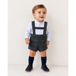 Conjunto camisa y pantalón...