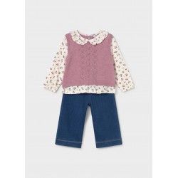 Conjunto blusa con chaleco...